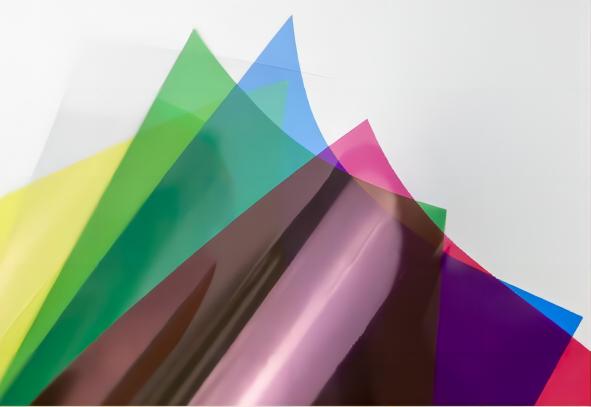 R&auml;&auml;t&auml;l&ouml;ity PVC-sidoskansi