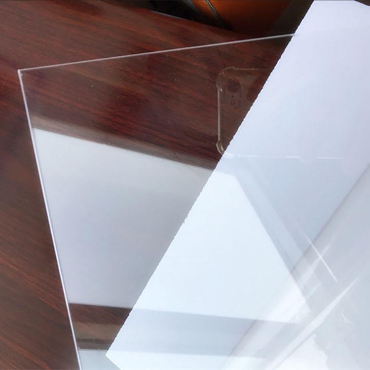 Folha de pl&aacute;stico PETG