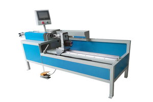 Maszyna do wiązania gałązek sztucznej choinki