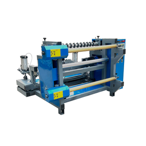 Automatisk PVC-filmskj&aelig;remaskin